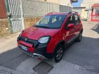 Usata Fiat Panda Cross Cross 84 CV (61 kW) 2020 Rosso Utilitaria