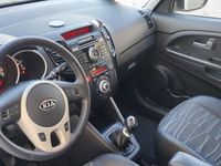 usata Kia Venga 1.6 CRDi VGT TX del 2010 usata a Sala Consilina