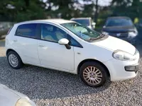 Usata Fiat Punto Evo Dynamic 75 CV (55 kW) 2011 Bianco Utilitaria