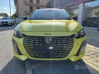 Usata Peugeot 208 Allure 101 CV (74 kW) 2025 Giallo Utilitaria