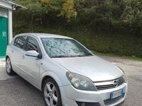 Usata Opel Astra Elegance 101 CV (74 kW) 2005 Grigio Berlina