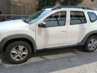 Usata Dacia Duster Lauréate 105 CV (77 kW) 2014 SUV