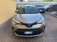 Usata Toyota C-HR Business Edition 98 CV (72 kW) 2020 Grigio scuro SUV