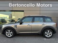 Usata Mini Cooper D Countryman Business 150 CV (110 kW) 2017 Grigio SUV