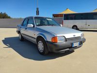Usata Ford Orion 73 CV (53 kW) 1988 Argento Berlina