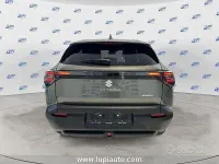 Nuova Suzuki e-Vitara 127 kW (174 CV) 2026 Grigio SUV