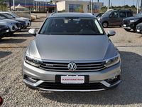 Usata VW Passat Alltrack Business 190 CV (139 kW) 2017 Grigio Station wagon