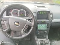 Usata Chevrolet Captiva 127 CV (93 kW) 2009 Grigio SUV