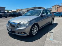 Usata Mercedes E250 Elegance 204 CV (150 kW) 2009 Grigio Berlina