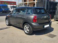 Usata Mini Cooper D Countryman 112 CV (82 kW) 2011 Grigio scuro SUV