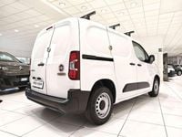 Usata Fiat Doblò 102 CV (75 kW) 2023 Bianco Monovolume