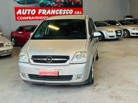 Usata Opel Meriva Cosmo 90 CV (66 kW) 2004 Grigio Monovolume