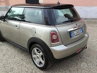 Usata Mini Cooper Chili 119 CV (87 kW) 2007 Oro Utilitaria
