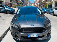 Usata Ford Mondeo 180 CV (132 kW) 2016 Grigio Berlina