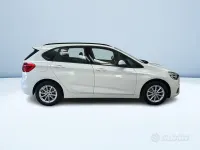Usata BMW 218 Active Tourer Advantage 150 CV (110 kW) 2016 Bianco pastello Monovolume