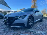 Usata VW Arteon Elegance 190 CV (139 kW) 2019 Grigio Utilitaria