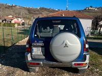 Usata Mitsubishi Pajero 160 CV (117 kW) 2000 Blu SUV