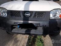 Usata Nissan Navara 190 CV (139 kW) 2011 Bianco Pick-up