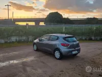 Usata Renault Clio IV 75 CV (55 kW) 2014 Grigio Berlina