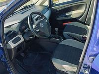 Usata Fiat Grande Punto Active 65 CV (47 kW) 2007 Blu/azzurro Utilitaria