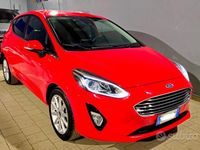 Usata Ford Fiesta Titanium 86 CV (63 kW) 2019 Rosso Berlina