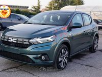 Nuova Dacia Sandero Expression 101 CV (74 kW) 2026 Verde oxide Berlina