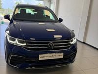 Usata VW Tiguan R-line 150 CV (110 kW) 2024 Blu SUV