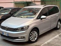 Usata VW Touran Business 110 CV (80 kW) 2016 Argento Monovolume