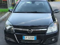 Usata Opel Astra 60 CV (44 kW) 2004 Nero Berlina