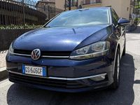 Usata VW Golf VII 115 CV (84 kW) 2018 Blu Utilitaria