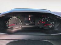 Usata Peugeot 208 Active 102 CV (75 kW) 2023 Giallo Utilitaria