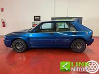 Usata Lancia Delta 211 CV (155 kW) 1994 Blu Utilitaria