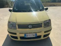 Usata Fiat Panda 69 CV (50 kW) 2006 Giallo Utilitaria