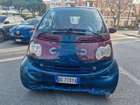 usata Smart ForFour Neo patentati