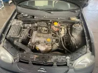 Usata Opel Corsa 54 CV (39 kW) 1997 Nero Utilitaria