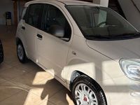 Usata Fiat Panda 95 CV (69 kW) 2016 Beige Berlina