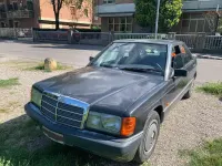 Usata Mercedes 190 118 CV (86 kW) 1992 Grigio Berlina