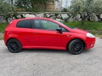 Usata Fiat Grande Punto Emotion 120 CV (88 kW) 2007 Rosso Utilitaria