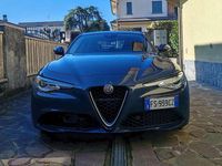 Usata Alfa Romeo Giulia Executive 160 CV (117 kW) 2018 Blu/azzurro Berlina