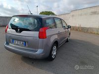 Usata Peugeot 5008 2014 Grigio Monovolume