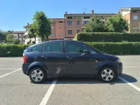 Usata Audi A2 75 CV (55 kW) 2003 Bluazzurro Utilitaria