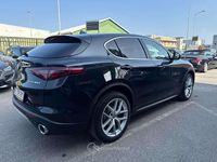 Usata Alfa Romeo Stelvio 209 CV (153 kW) 2017 Nero SUV