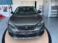 Usata Peugeot 3008 Allure 131 CV (96 kW) 2019 Verde SUV
