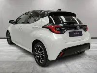 Usata Toyota Yaris Hybrid Style 92 CV (67 kW) 2022 Bianco Berlina