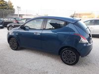 Usata Lancia Ypsilon 69 CV (50 kW) 2023 Blu Utilitaria