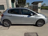 Usata Peugeot 208 Allure 82 CV (60 kW) 2016 Argento Utilitaria