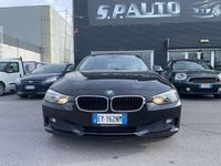 Usata BMW 318 143 CV (105 kW) 2015 Nero Station wagon