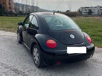 Usata VW New Beetle 101 CV (74 kW) 2000 Nero Utilitaria