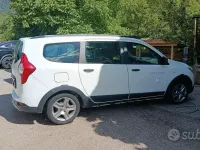 Usata Dacia Lodgy Stepway 116 CV (85 kW) 2021 Bianco Monovolume