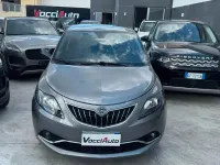 Usata Lancia Ypsilon Gold 69 CV (50 kW) 2022 Grigio Utilitaria